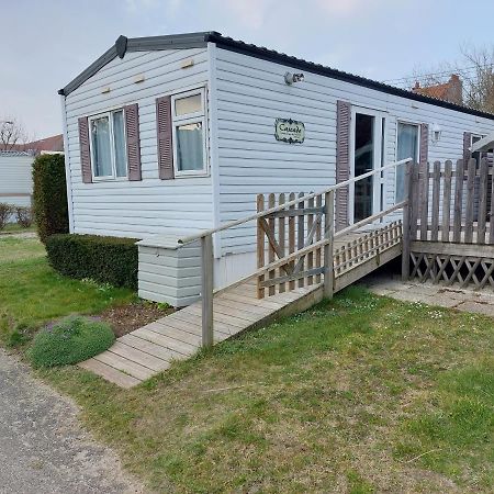 Bungalow 4 voire 6 personnes BRAY DUNES à 300 mètres de la plage Exterior foto